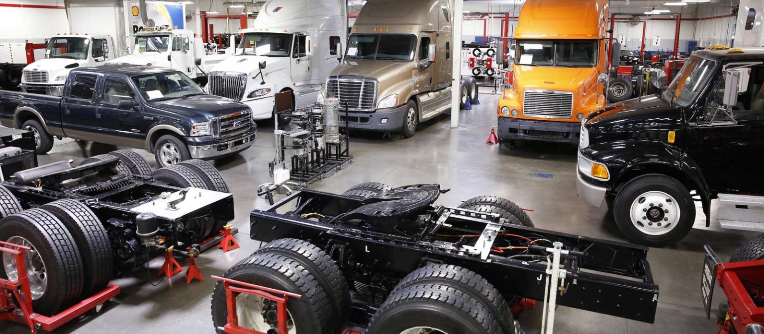 Why My Truck Jerks When Braking? Motor Spider